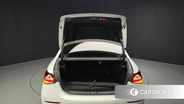 Mercedes-Benz E-Class W214 id 4729897 из Кореи 11