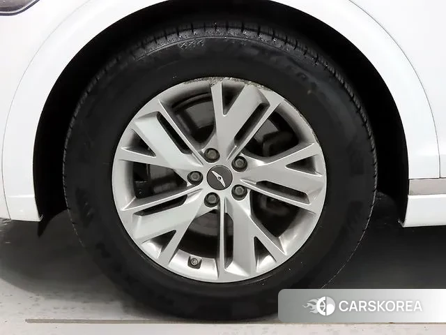 Genesis GV70 id 3213492 из Кореи 11