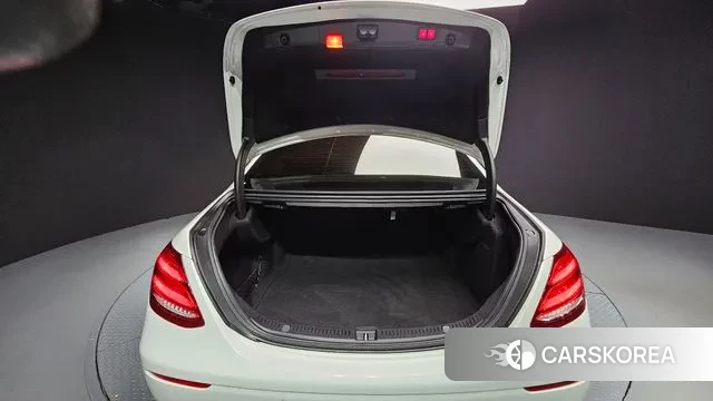 Mercedes-Benz E-Class W213 id 2991062 из Кореи 11
