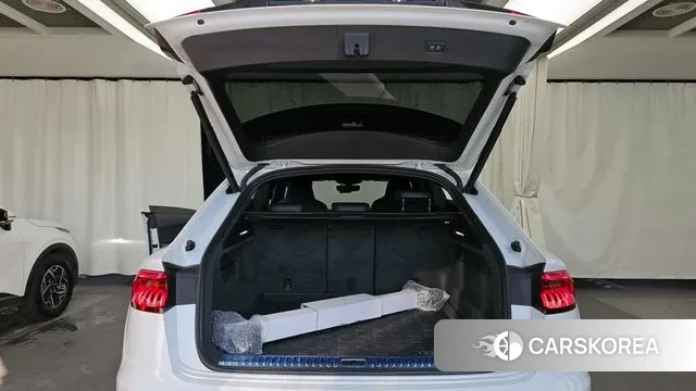 Audi Q8 (4M) id 2959851 из Кореи 11