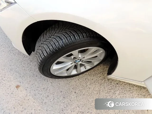 BMW 3 Series (F30) id 3449846 из Кореи 11