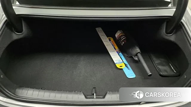 Hyundai Grandeur (GN7) id 3507462 из Кореи 11