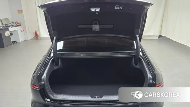 Hyundai Grandeur (GN7) id 3223327 из Кореи 11