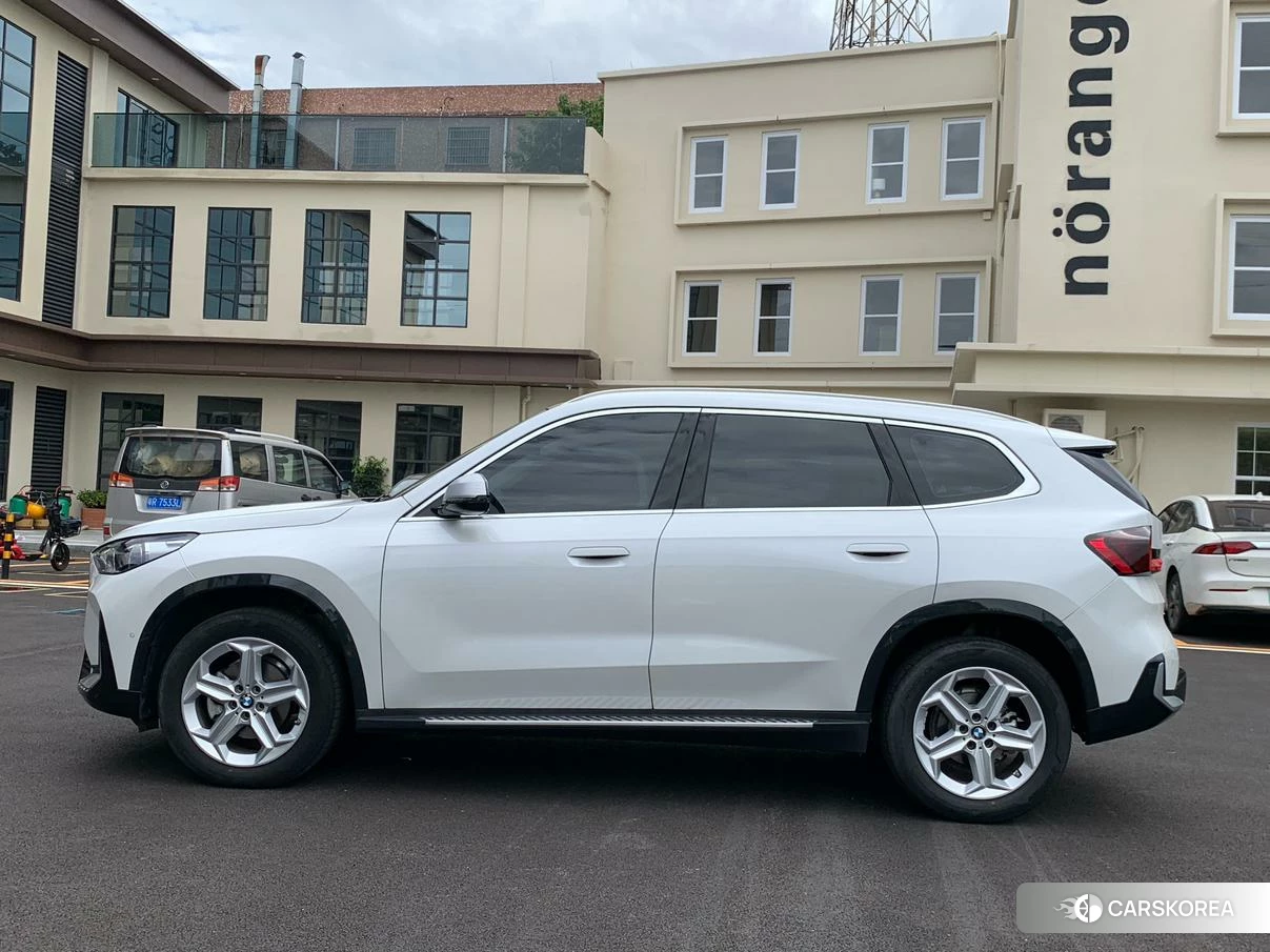 BMW X1 id 4498773 из Китая 11