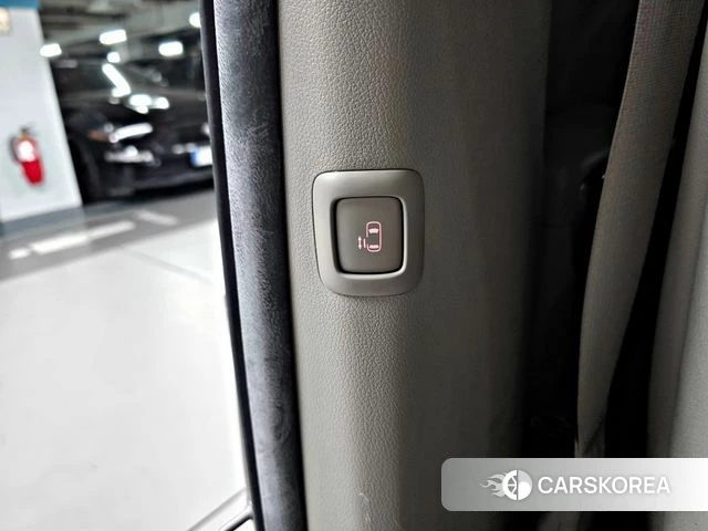 Kia The New Carnival id 4850147 из Кореи 11