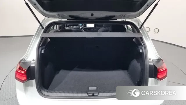 Volkswagen Golf 8th Generation id 3399900 из Кореи 11