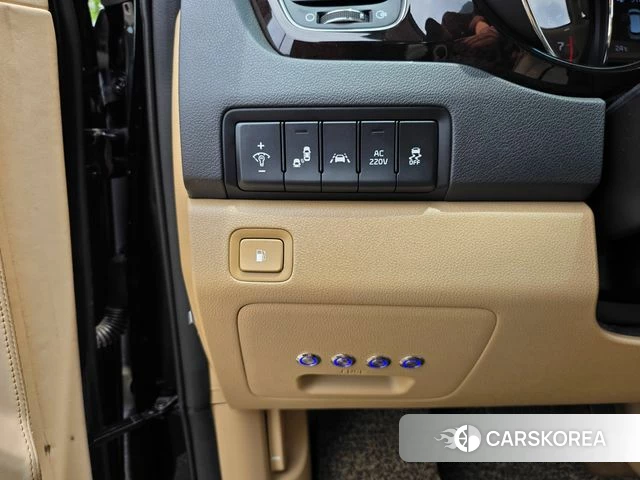 Kia The New Carnival id 4525321 из Кореи 11