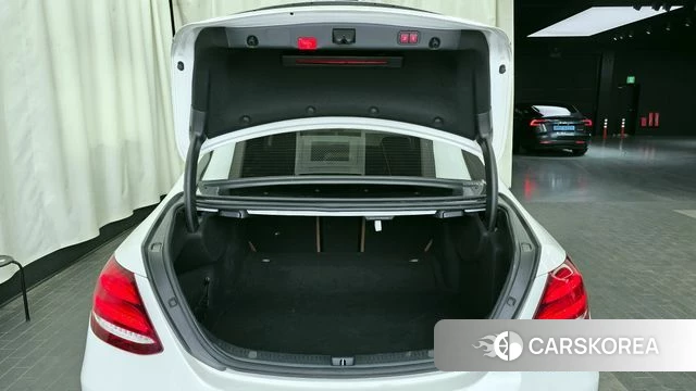 Mercedes-Benz E-Class W213 id 4304652 из Кореи 11