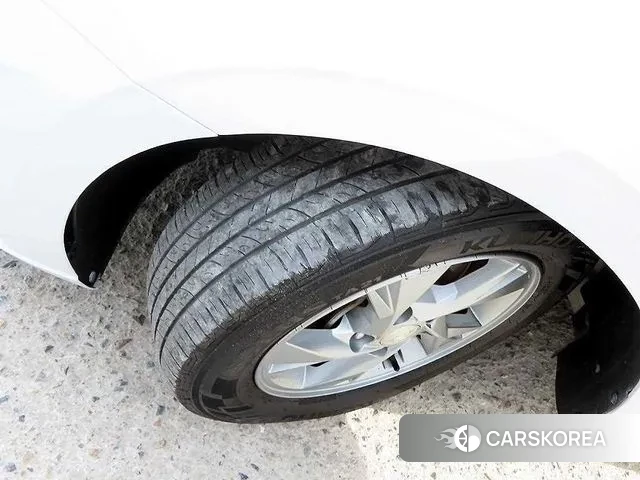 Hyundai Avante (CN7) id 3399578 из Кореи 11