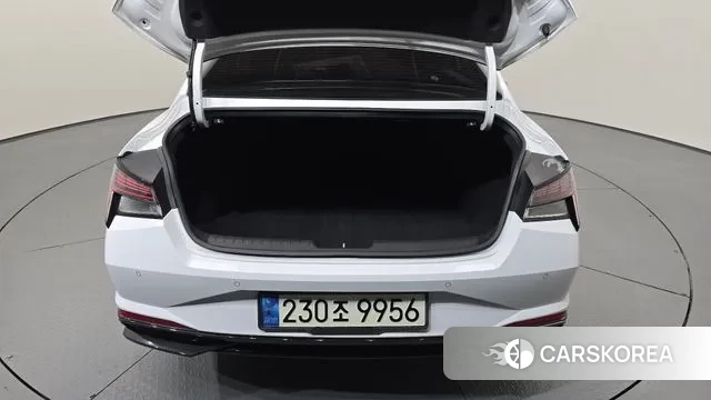 Hyundai Avante Hybrid (CN7) id 3329776 из Кореи 11