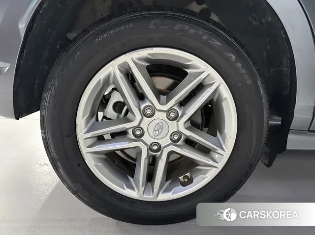 Hyundai The New Kona id 3502067 из Кореи 11