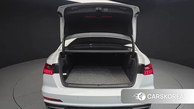 Audi A6 (C8) id 3467328 из Кореи 11