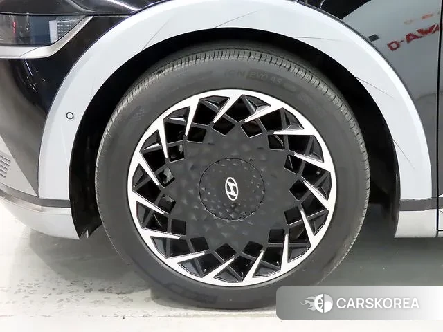 Hyundai Ionic 5 id 3697227 из Кореи 11