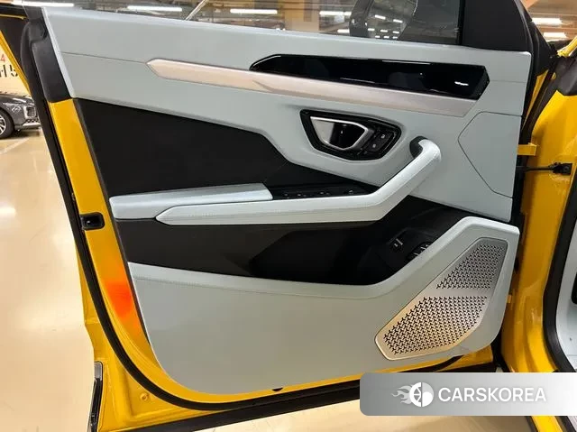 Lamborghini Urus id 3013434 из Кореи 11