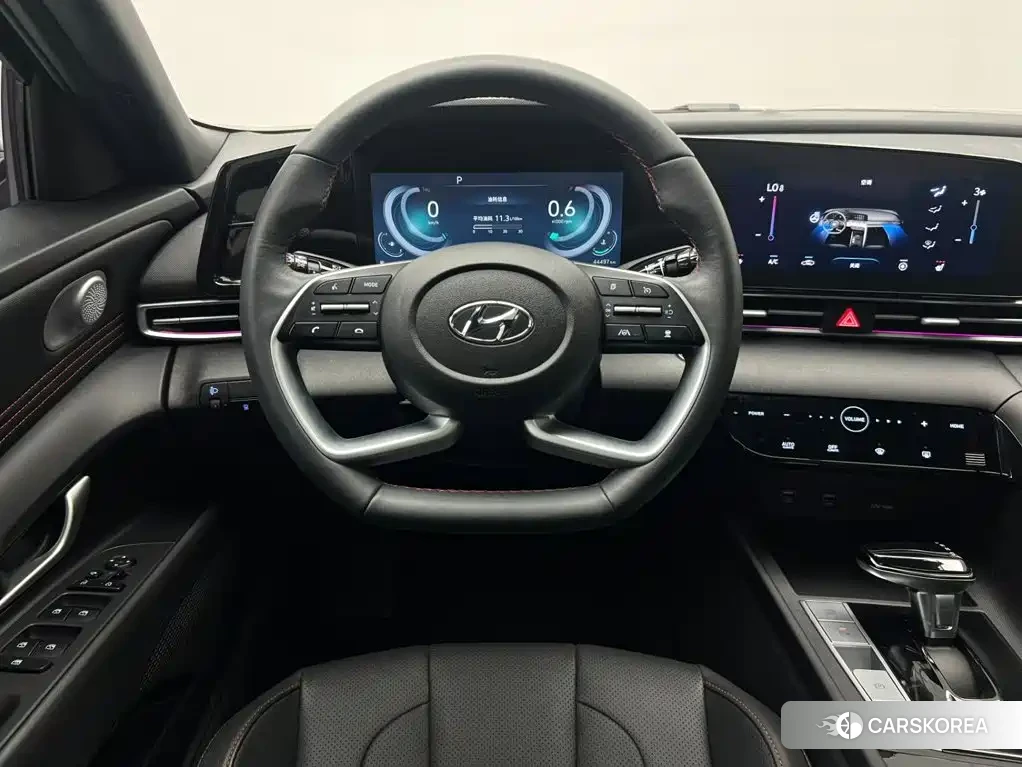 Hyundai Elantra id 4664641 из Китая 11