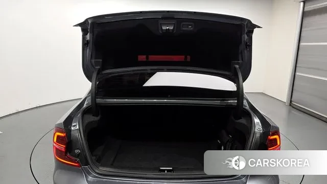 Volvo S60 3rd generation id 3407702 из Кореи 11