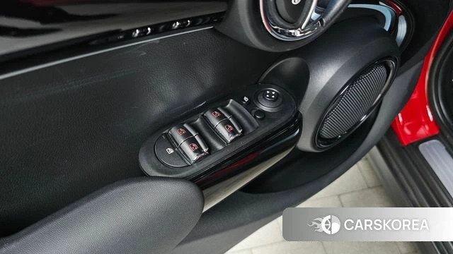 Mini Cooper id 4711137 из Кореи 11