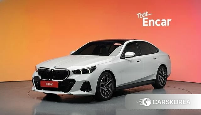 BMW 5 Series (G60) id 4242679 из Кореи 11