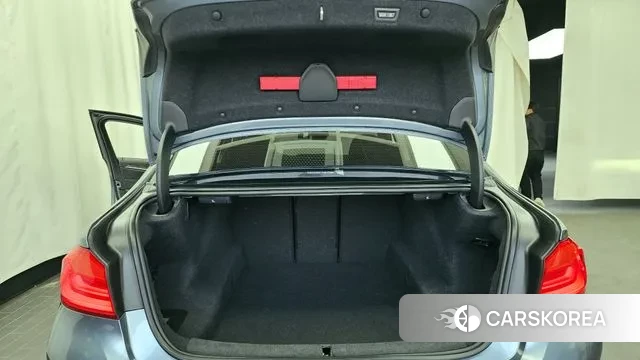 BMW 5 Series (G30) id 3480070 из Кореи 11