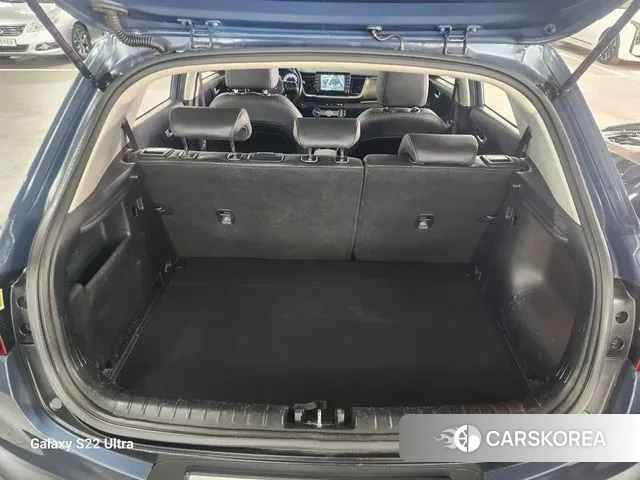 Kia Stonic id 3480330 из Кореи 11