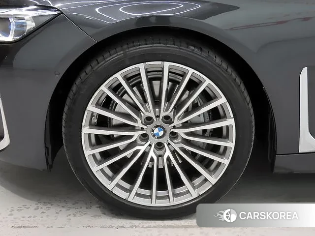 BMW 7 Series (G11) id 3472676 из Кореи 11