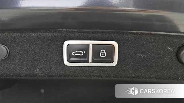 Hyundai Grandeur Hybrid (GN7) id 3223744 из Кореи 11