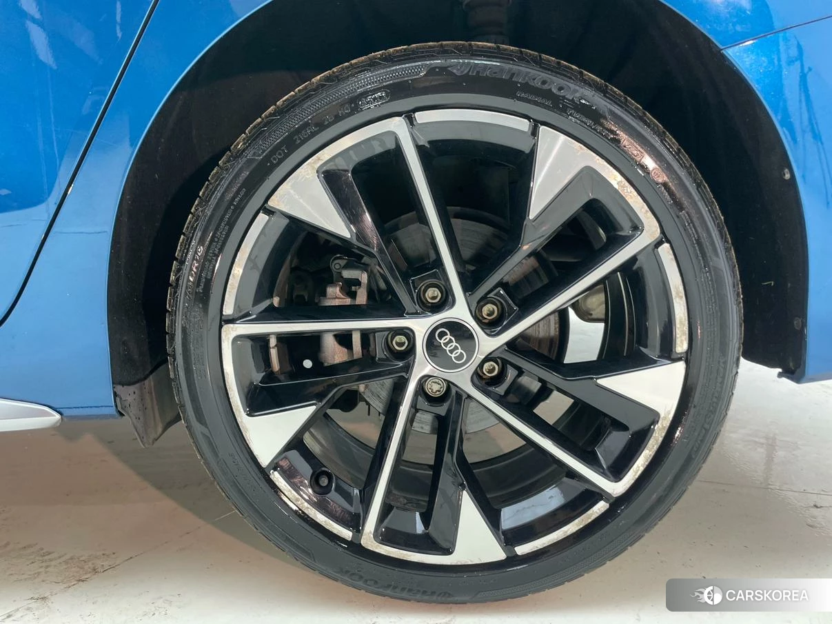 Audi A3 id 4455103 из Китая 11