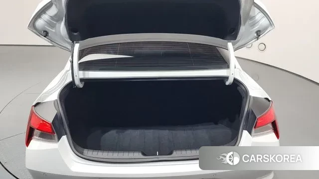 Hyundai Avante Hybrid (CN7) id 3482790 из Кореи 11