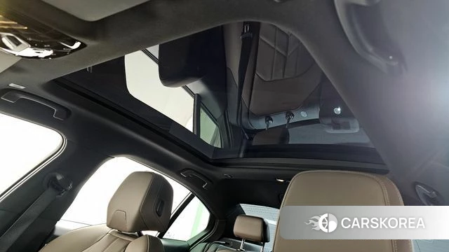 BMW 5 Series (G60) id 3896857 из Кореи 11