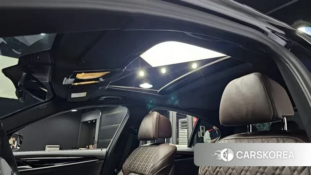 BMW 5 Series (G30) id 3525041 из Кореи 11