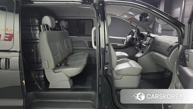 Hyundai The New Grand Starex id 3698224 из Кореи 11
