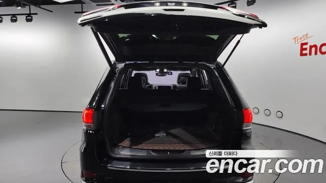 Jeep Grand Cherokee id 2860602 из Кореи 11