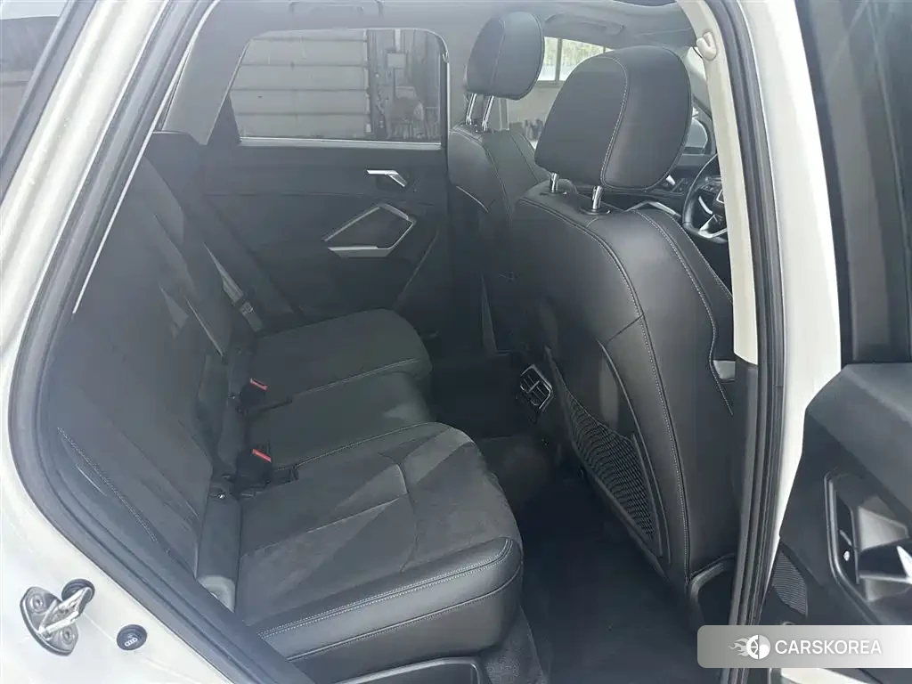 Audi Q3 id 4545688 из Китая 11