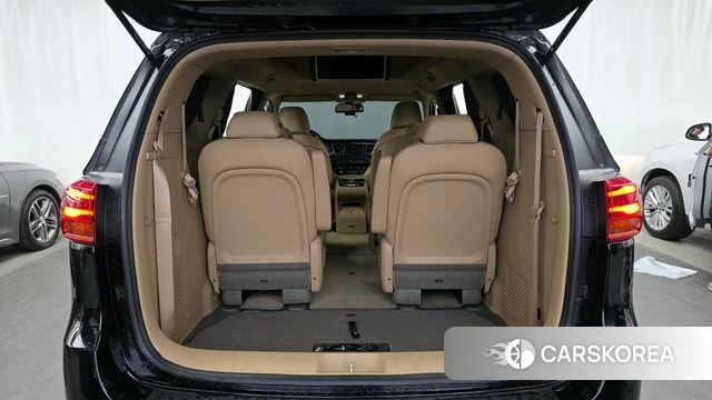 Kia The New Carnival id 4285358 из Кореи 11