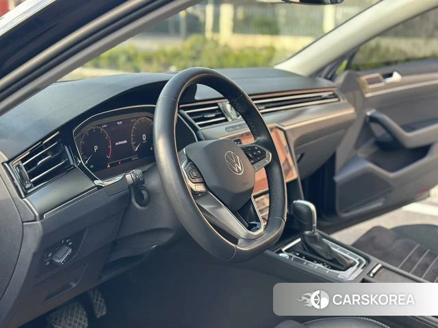 Volkswagen Magotan id 4261336 из Китая 11