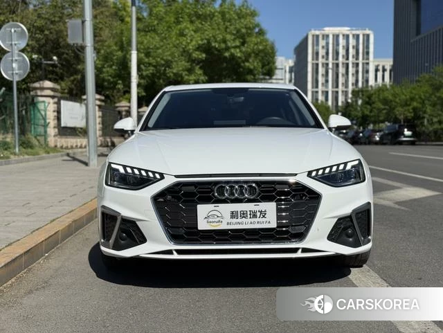 Audi A4L id 4275776 из Китая 11
