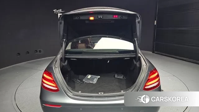 Mercedes-Benz E-Class W213 id 3703583 из Кореи 11