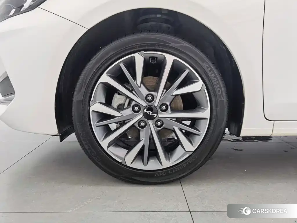 Kia K3 id 4654416 из Китая 11