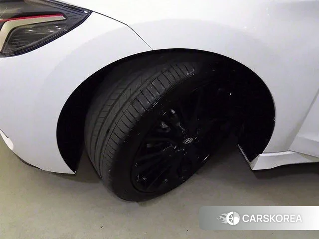 Hyundai Avante AD id 3019069 из Кореи 11