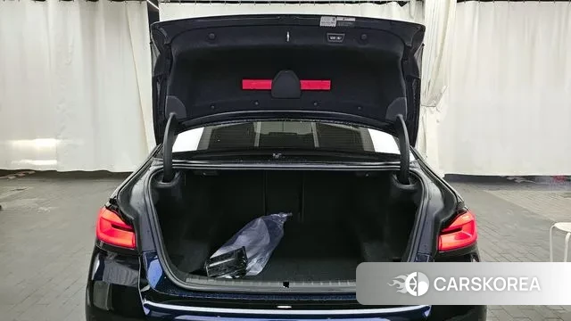 BMW 5 Series (G30) id 3416818 из Кореи 11