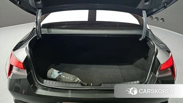 Hyundai Avante (CN7) id 3923699 из Кореи 11