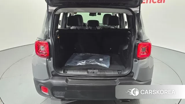 Jeep Renegade id 3138941 из Кореи 11