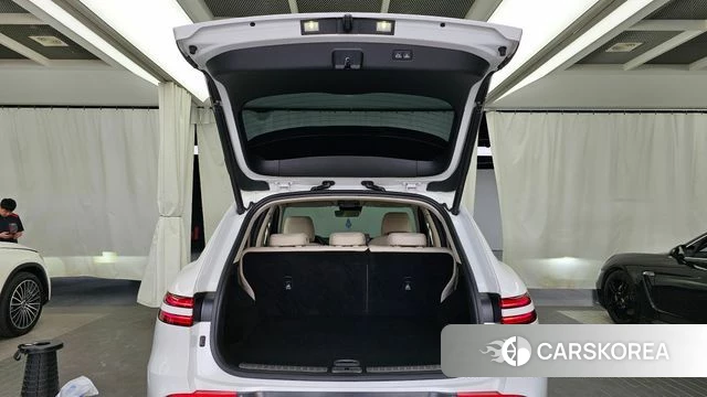 Genesis GV70 id 4250100 из Кореи 11