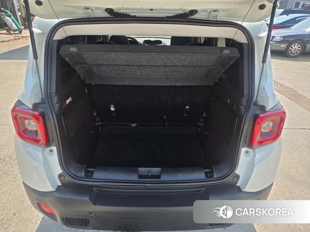 Jeep Renegade id 3844422 из Кореи 11