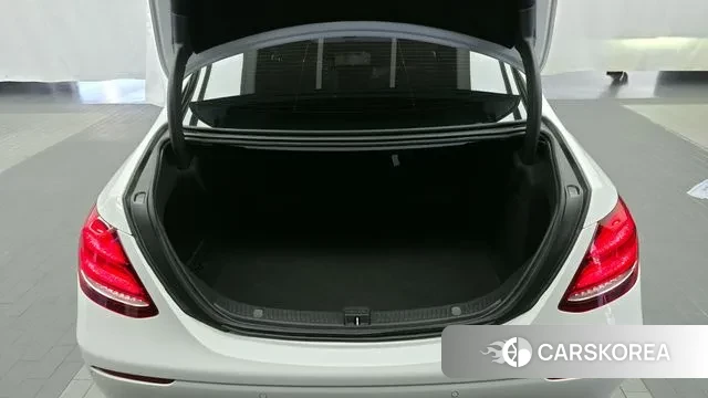 Mercedes-Benz E-Class W213 id 3368607 из Кореи 11