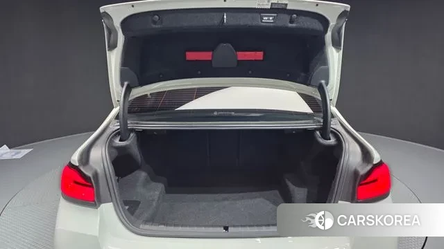 BMW 5 Series (G30) id 3433138 из Кореи 11