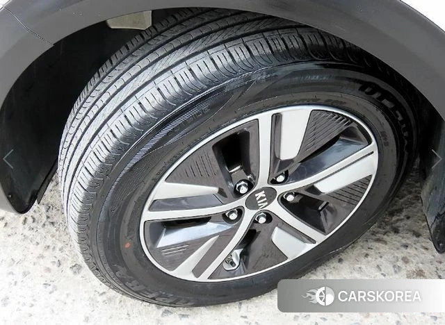 Kia The New Niro id 4447269 из Кореи 11