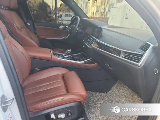 BMW X7 (G07) id 3591529 из Кореи 11