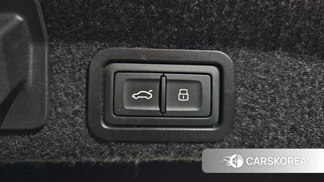 Audi A6 (C8) id 3489127 из Кореи 11