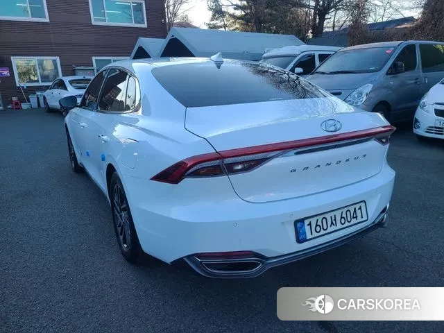 Hyundai The New Grandeur IG id 3606356 из Кореи 11